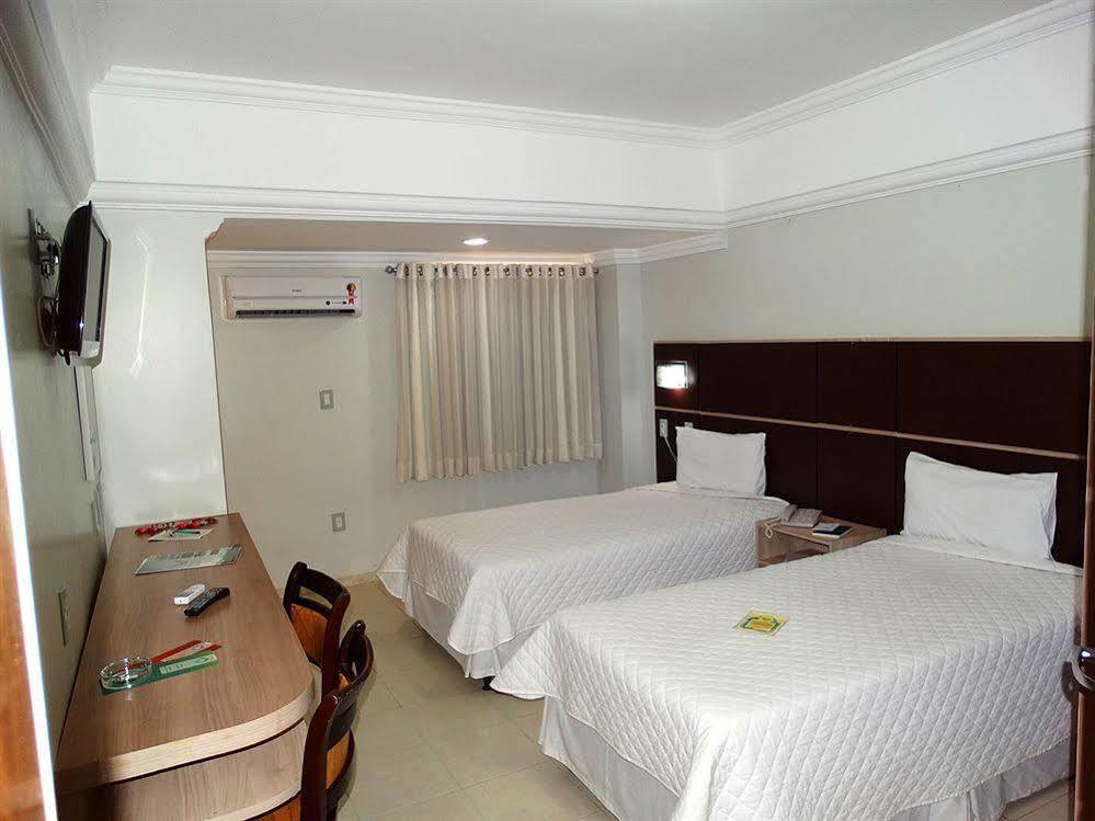 Verdes Vales Lazer Hotel Juazeiro do Norte Exterior photo